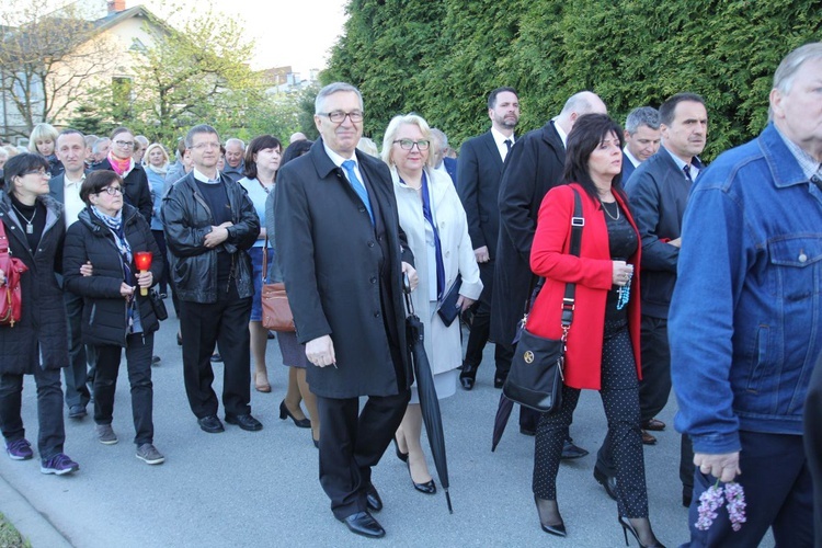 Komorowice Obszary - zawierzenie diecezji Sercu Maryi - cz. 1