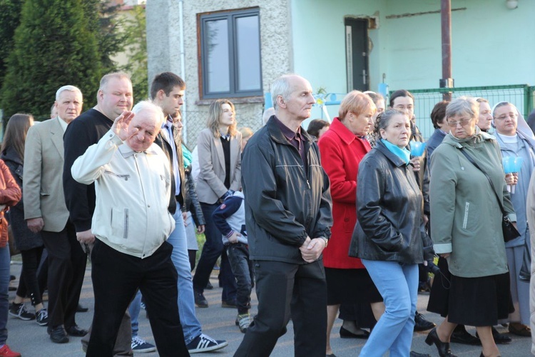 Komorowice Obszary - zawierzenie diecezji Sercu Maryi - cz. 1