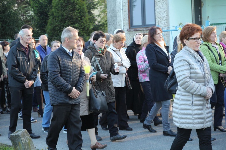 Komorowice Obszary - zawierzenie diecezji Sercu Maryi - cz. 1