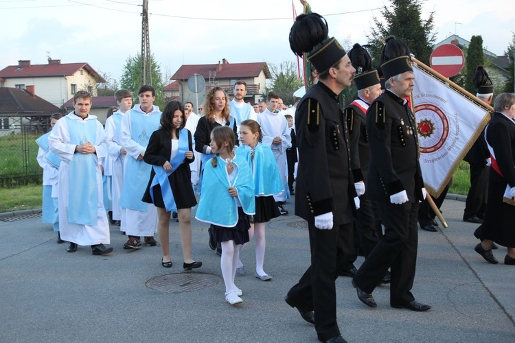 Komorowice Obszary - zawierzenie diecezji Sercu Maryi - cz. 1