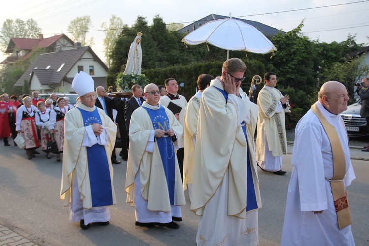 Komorowice Obszary - zawierzenie diecezji Sercu Maryi - cz. 1