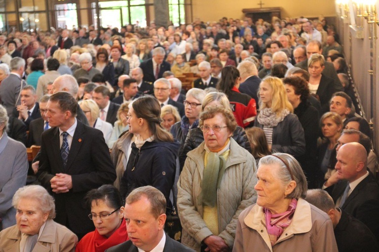 Komorowice Obszary - zawierzenie diecezji Sercu Maryi - cz. 1