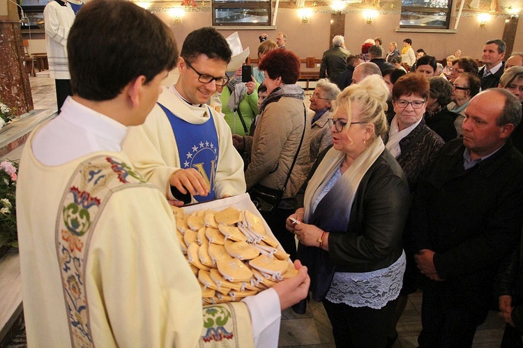 Komorowice Obszary - zawierzenie diecezji Sercu Maryi - cz. 2