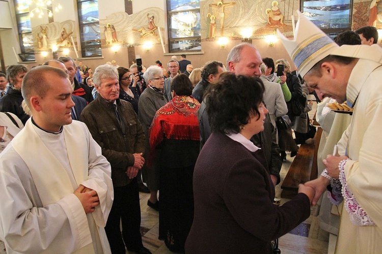 Komorowice Obszary - zawierzenie diecezji Sercu Maryi - cz. 2