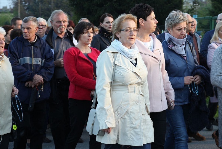 Komorowice Obszary - zawierzenie diecezji Sercu Maryi - cz. 2