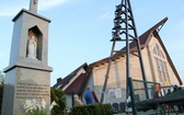 Bierzmowanie i błogosławienie dzwonów u MB Fatimskiej w Piotrowicach