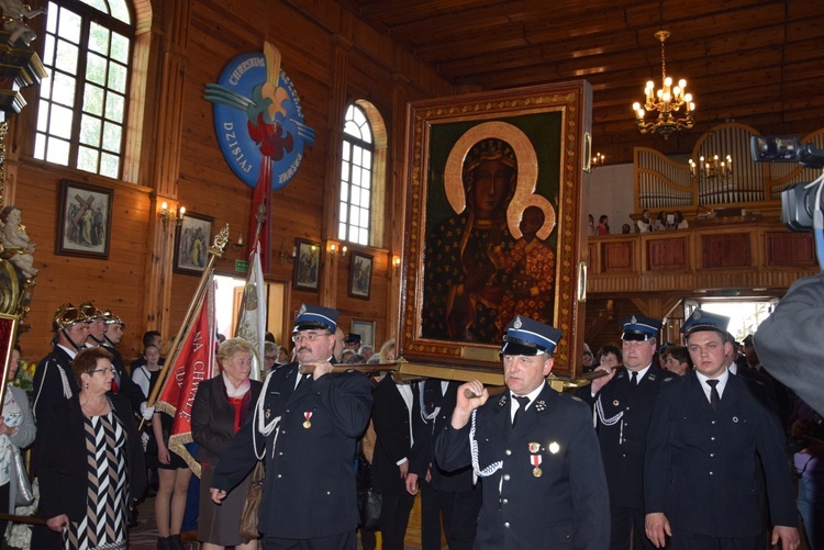 Powitanie ikony MB Częstochowskiej w Topoli Królewskiej