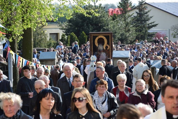 Powitanie ikony MB Częstochowskiej w Topoli Królewskiej