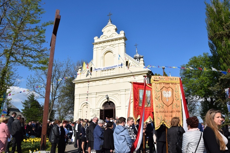 Powitanie ikony MB Częstochowskiej w Topoli Królewskiej