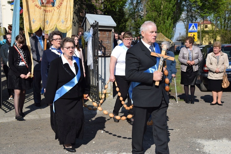 Powitanie ikony MB Częstochowskiej w Topoli Królewskiej