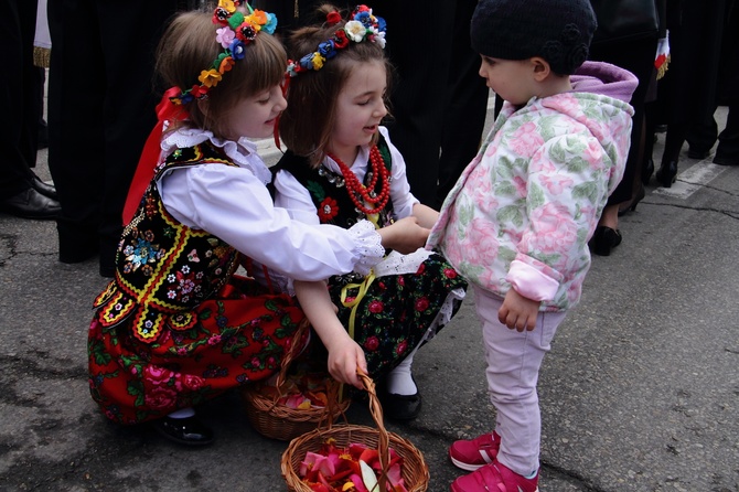 Procesja z Wawelu na Skałkę 2017