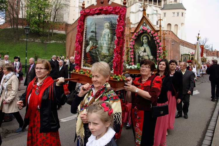 Procesja z Wawelu na Skałkę 2017