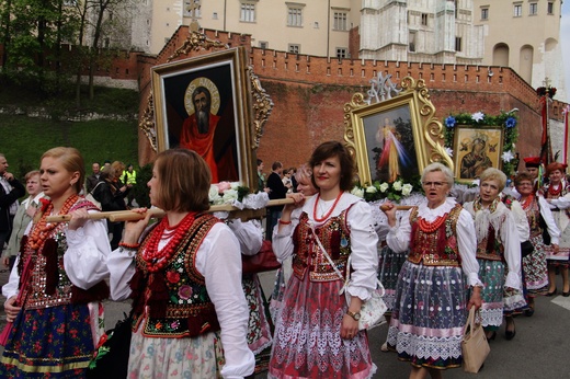 Procesja z Wawelu na Skałkę 2017