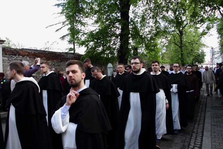 Procesja z Wawelu na Skałkę 2017