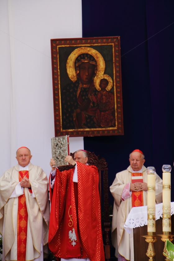 Procesja z Wawelu na Skałkę 2017