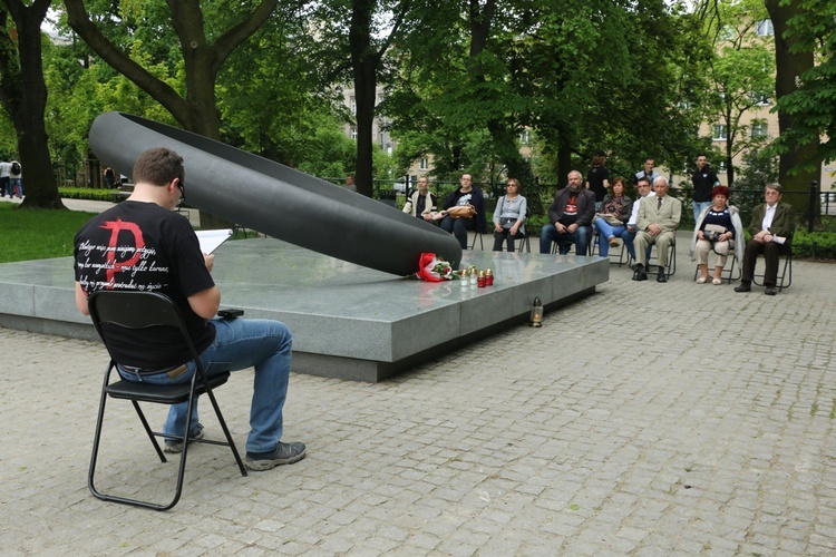 Publiczne czytanie "Raportów" rotmistrza Pileckiego