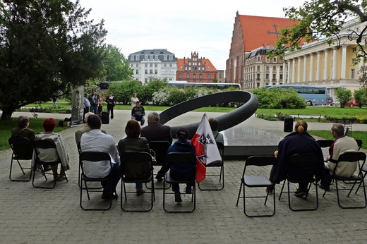 Publiczne czytanie "Raportów" rotmistrza Pileckiego