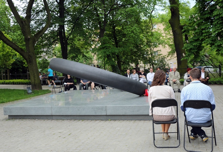 Publiczne czytanie "Raportów" rotmistrza Pileckiego