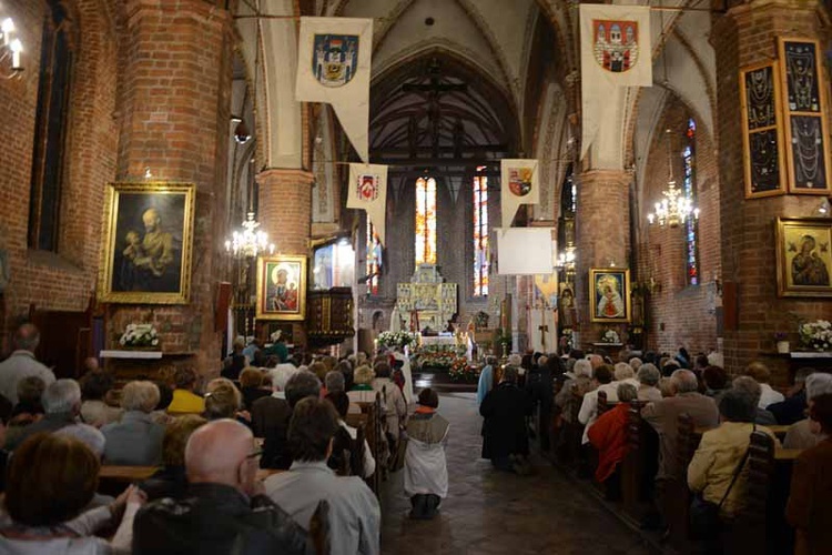 100. rocznica objawień fatimskich w Gorzowie Wlkp. - cz. I