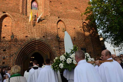 100. rocznica objawień fatimskich w Gorzowie Wlkp. - cz. I