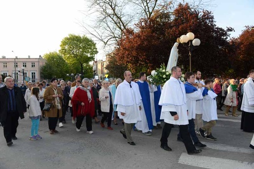 100. rocznica objawień fatimskich w Gorzowie Wlkp. - cz. I