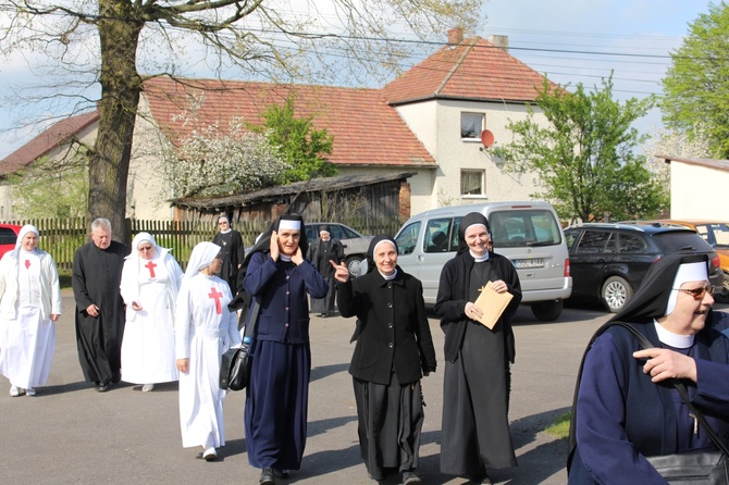 Obchody fatimskie w Kolonii Łomnickiej