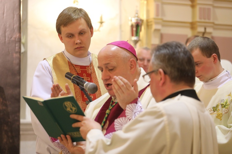 Konsekracja dziewic w bazylice w Hałcnowie