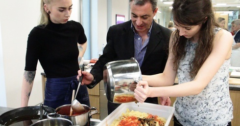 Sycylijska uczta w Domu Ronalda McDonalda