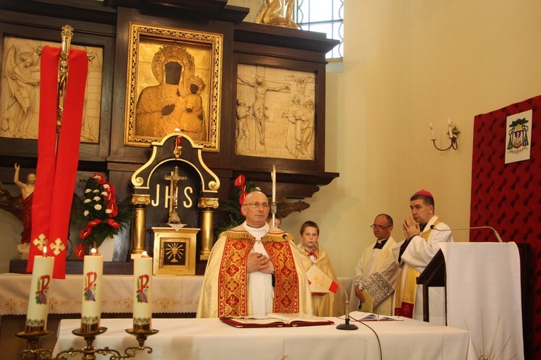 Powitanie ikony MB Częstochowskiej w Błoniu