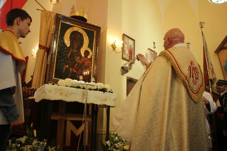 Powitanie ikony MB Częstochowskiej w Błoniu