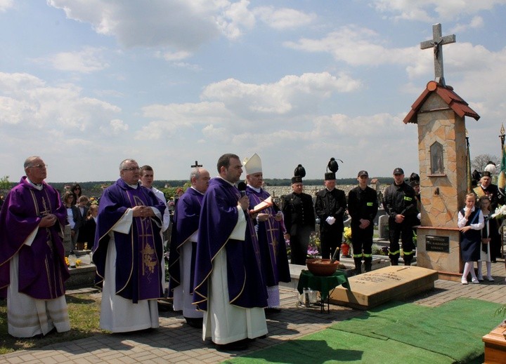 Pogrzeb śp. ks. Wiktora Pielesza