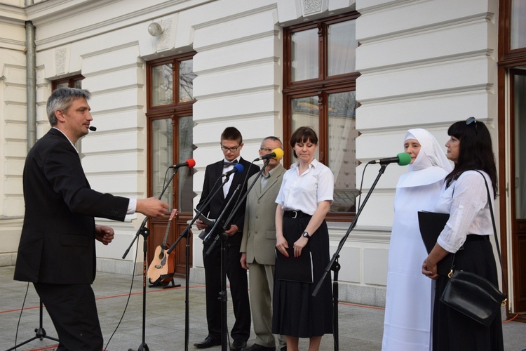 Festiwal Pieśni Maryjnej w Szymanowie