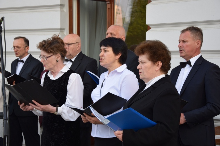 Festiwal Pieśni Maryjnej w Szymanowie