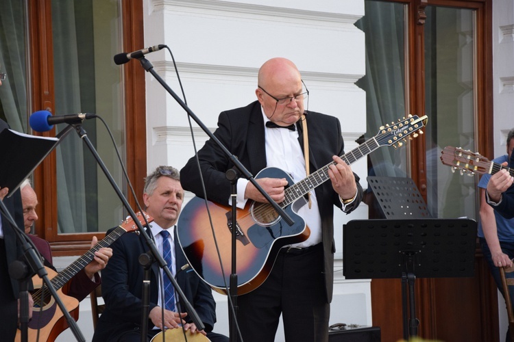 Festiwal Pieśni Maryjnej w Szymanowie