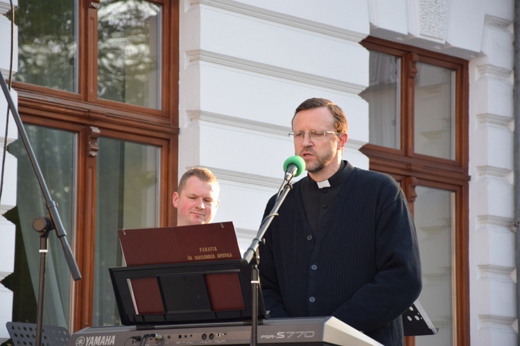 Festiwal Pieśni Maryjnej w Szymanowie