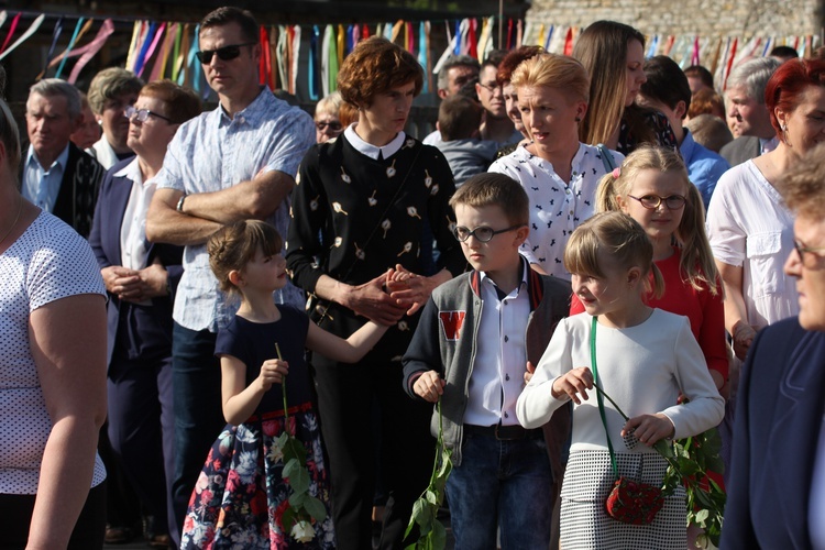 Powitanie ikony MB Częstochowskiej w Leźnicy Małej