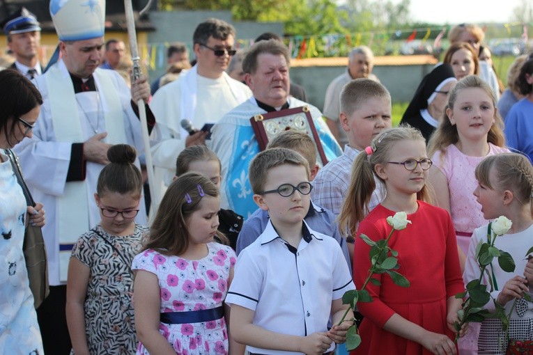 Powitanie ikony MB Częstochowskiej w Leźnicy Małej