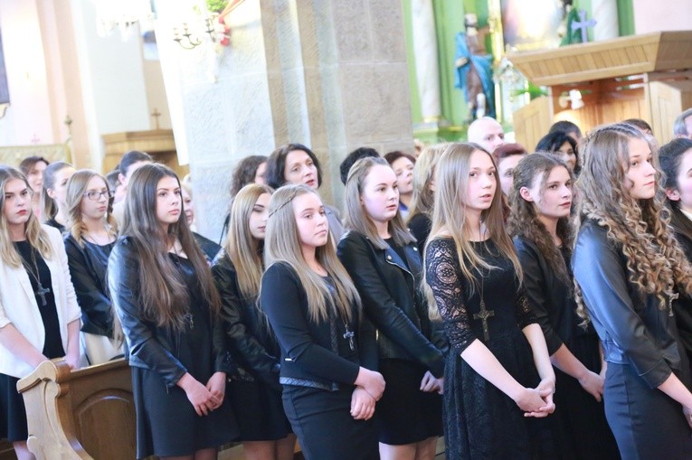 Bierzmowanie w Ryglicach