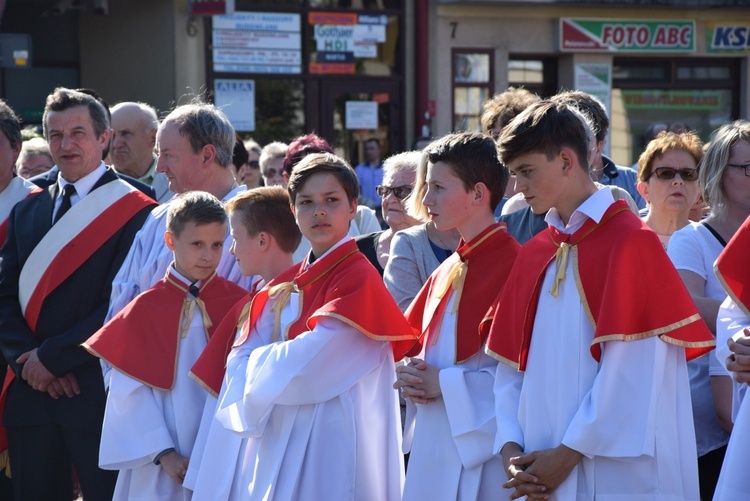 Powitanie ikony MB Częstochowskiej w parafii św. Andrzeja Apostoła w Łęczycy