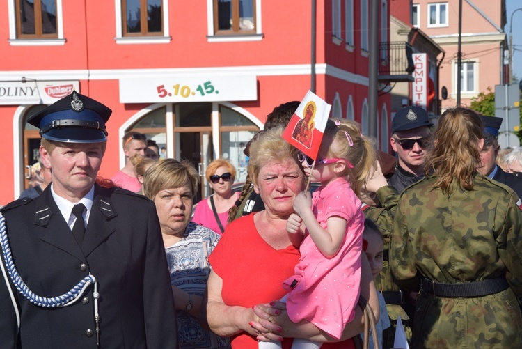 Powitanie ikony MB Częstochowskiej w parafii św. Andrzeja Apostoła w Łęczycy