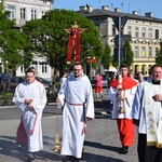 Powitanie ikony MB Częstochowskiej w parafii św. Andrzeja Apostoła w Łęczycy