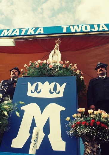 Nawiedzenie figury MB Fatimskiej w Płocku w 1996 r.