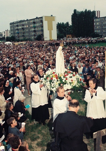 Nawiedzenie figury MB Fatimskiej w Płocku w 1996 r.