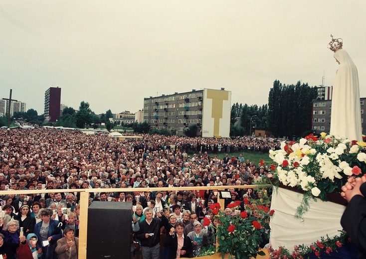 Nawiedzenie figury MB Fatimskiej w Płocku w 1996 r.