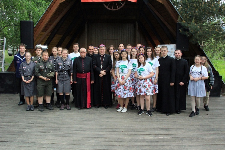 Jubileusze kapłańskie i... wymodlone sanktuarium