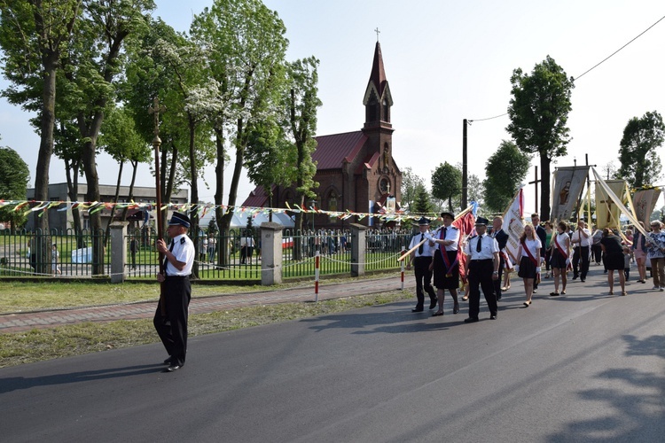 Powitanie ikony MB Częstochowskiej w Leśmierzu