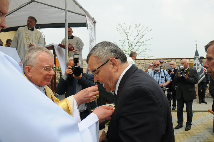 Uroczystości religijne i patriotyczne w Morawicy