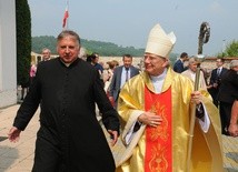 Uroczystości religijne i patriotyczne w Morawicy