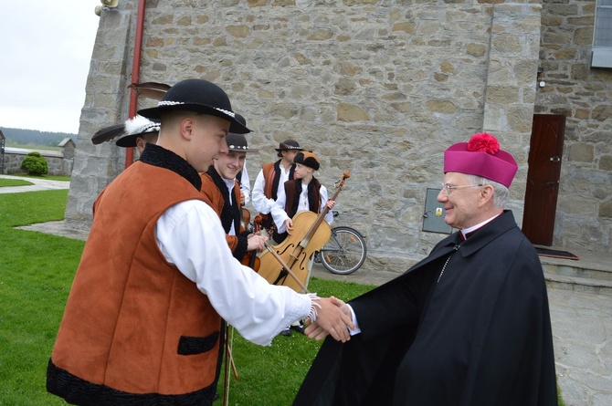 Abp Jędraszewski w Ostrowsku