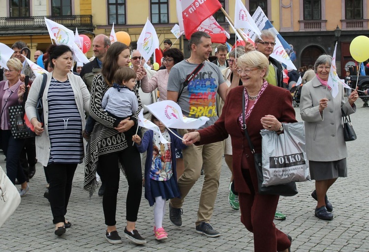 5. Chrześcijański Marsz dla Życia i Rodziny w Cieszynie cz. 1